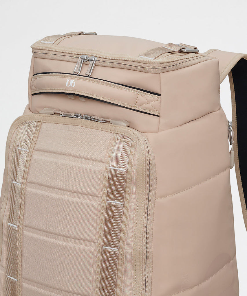 Douchebags Hugger 30L EVA Desert Khaki Tasker Backpack