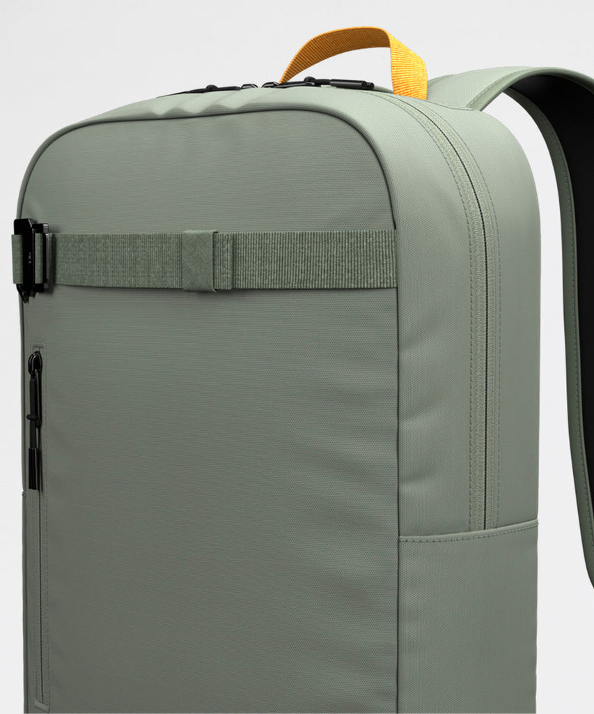 The Världsvan 17L Backpack Sage Green-Db (Formerly Douchebags)-Packyard DK