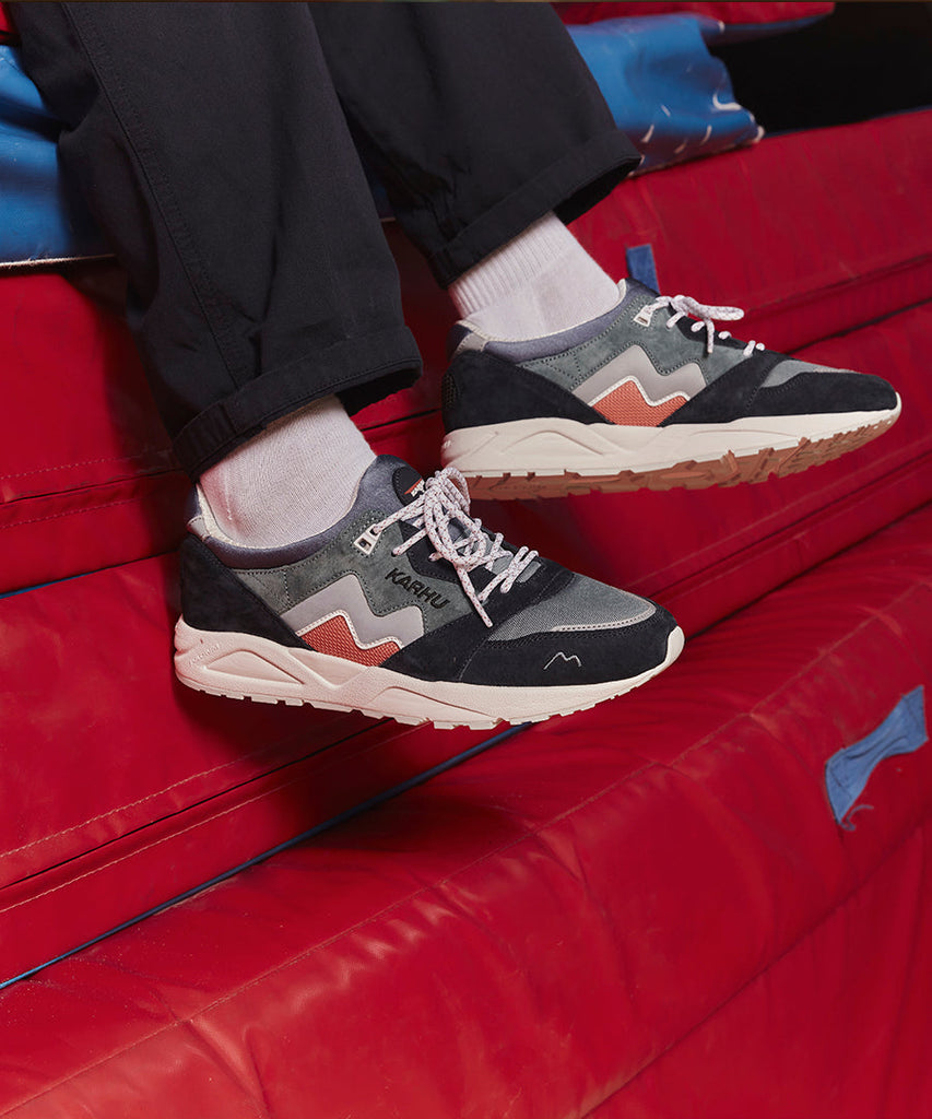 Aria 95 India Ink Trooper-Karhu-sneakers