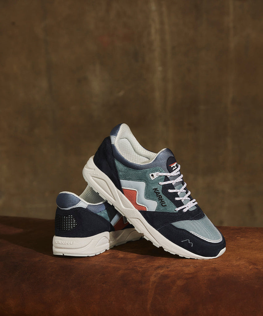 Aria 95 India Ink Trooper-Karhu-sneakers
