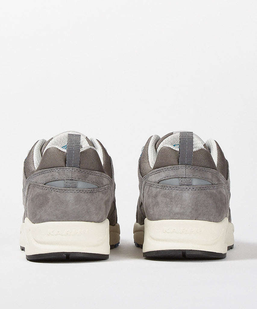 Karhu Fusion 2.0 Charcoal Gray UDSOLGT