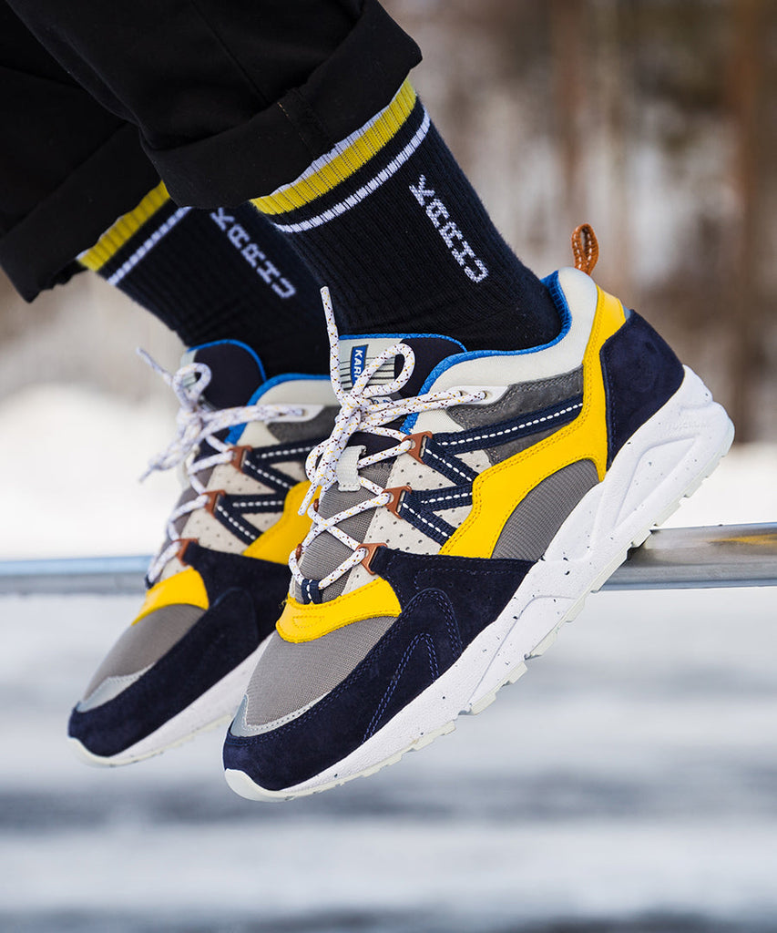 Karhu Fusion 2.0 Night Sky Dandelion sneakers