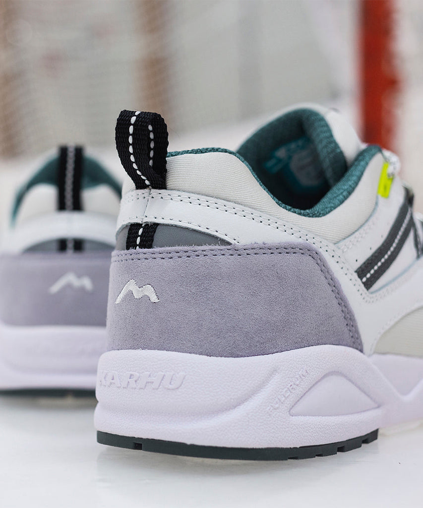Karhu Fusion 2.0 Jet Black/White sneakers