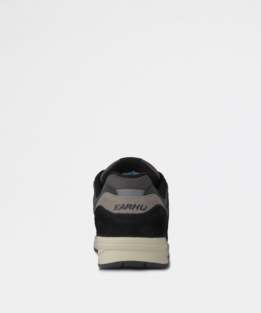 Legacy 96 - Jet Black India Ink-Karhu-sneakers