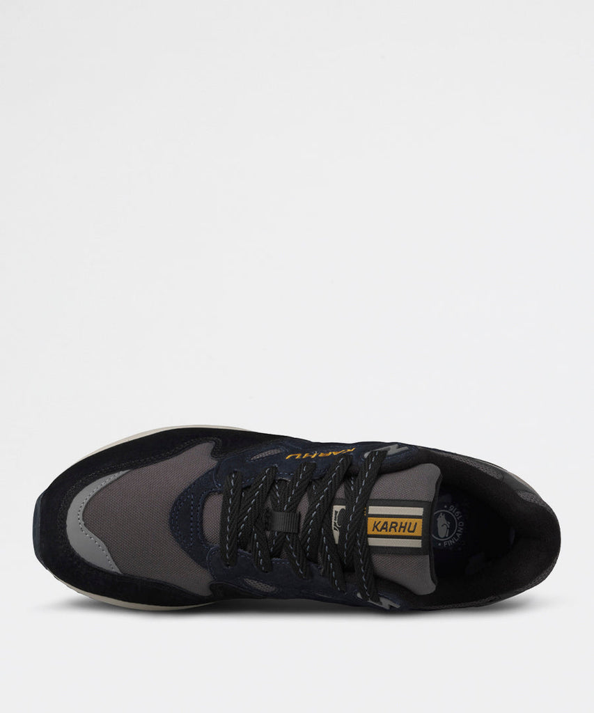 Legacy 96 - Jet Black India Ink-Karhu-sneakers