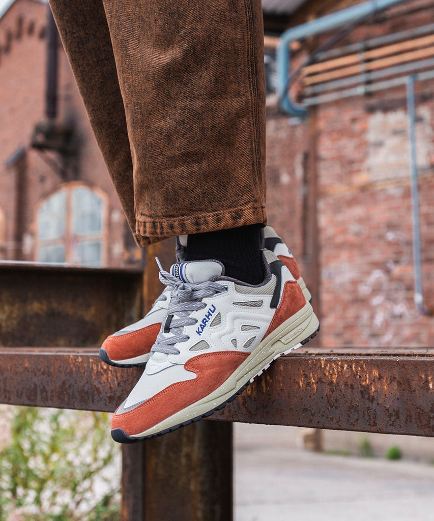 Legacy 96 Apricot Brandy Bright White-Karhu-Packyard DK