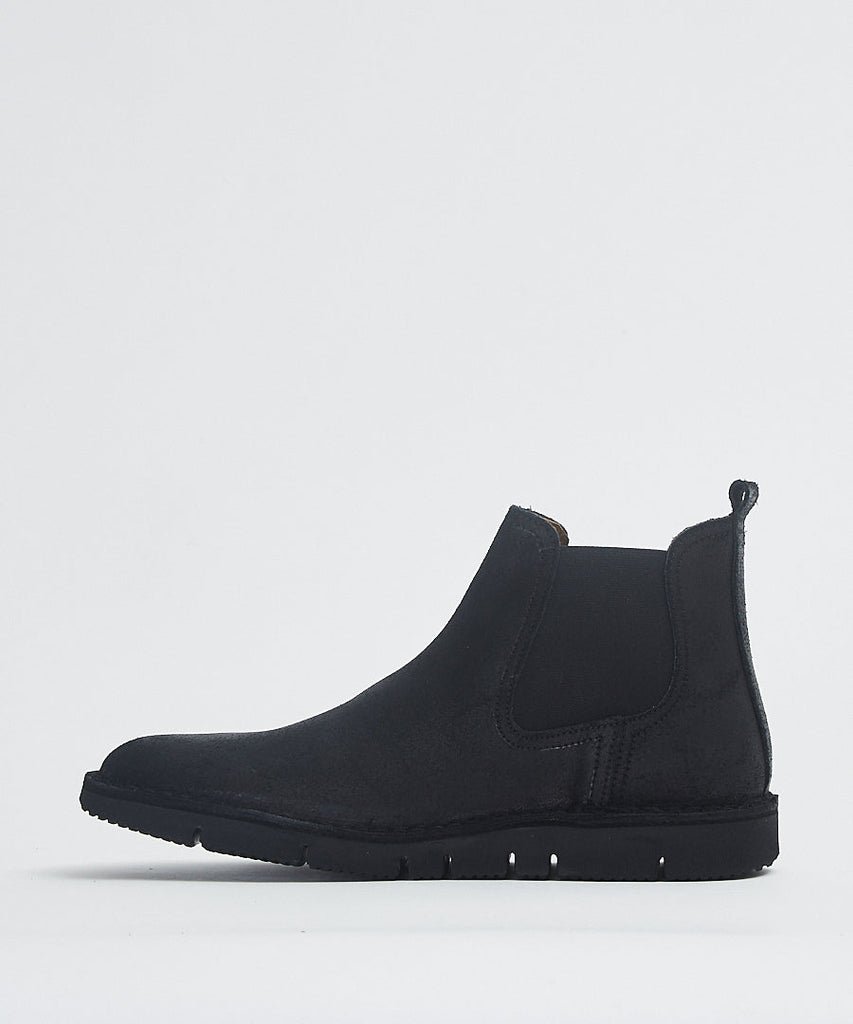 Garment Project Barnes Vibram Black Waxed Suede sneakers