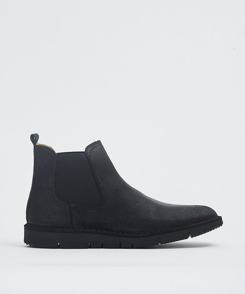 Garment Project Barnes Vibram Black Waxed Suede sneakers
