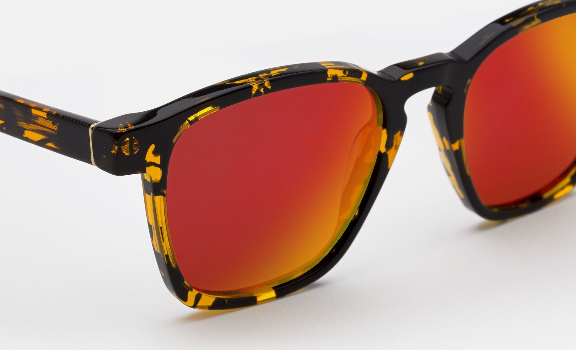 RETROSUPERFUTURE Unico Red Mirror 50 sunglasses