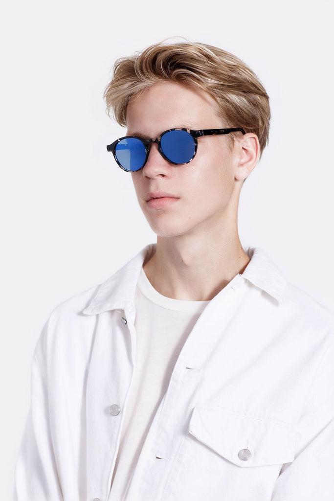 RETROSUPERFUTURE The Iconic Series Blue Mirror - 49 sunglasses