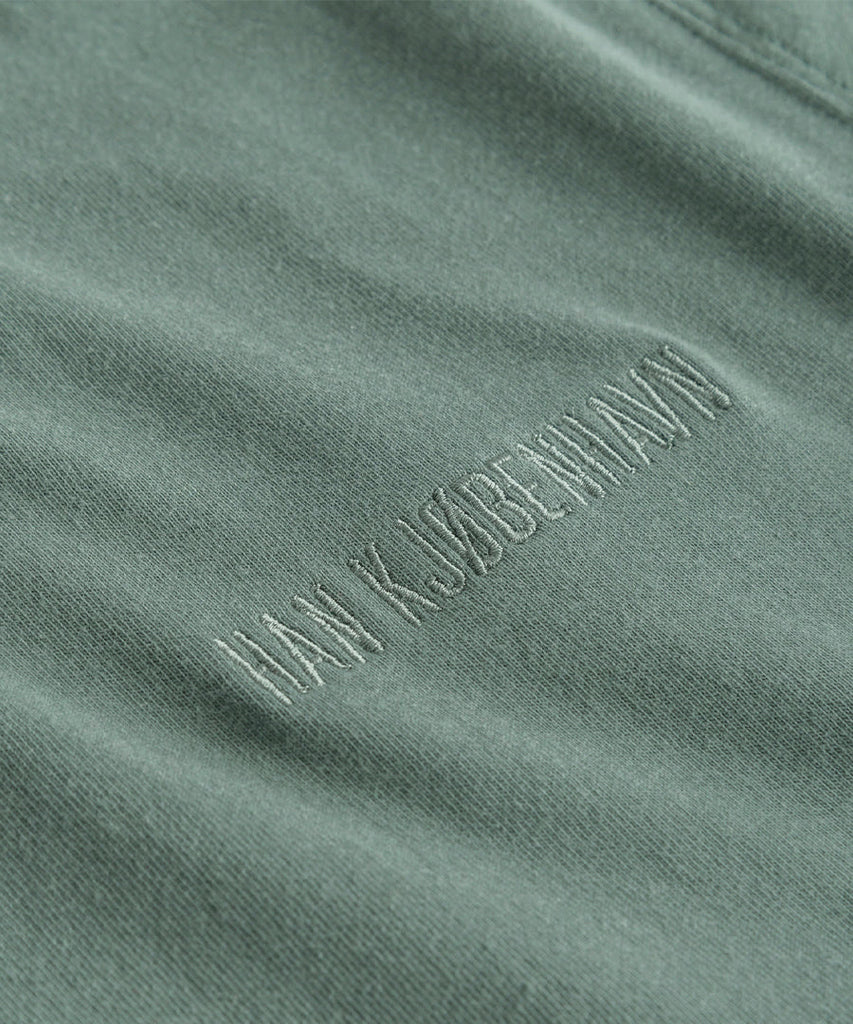 Casual Tee Long Sleeve - Dusty Green Logo-Han Kjøbenhavn-Packyard DK