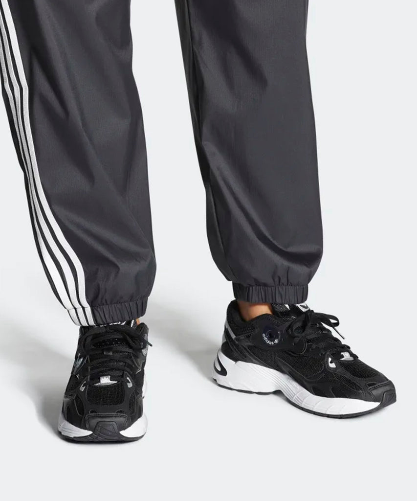 Astir Black-adidas Originals-Packyard DK