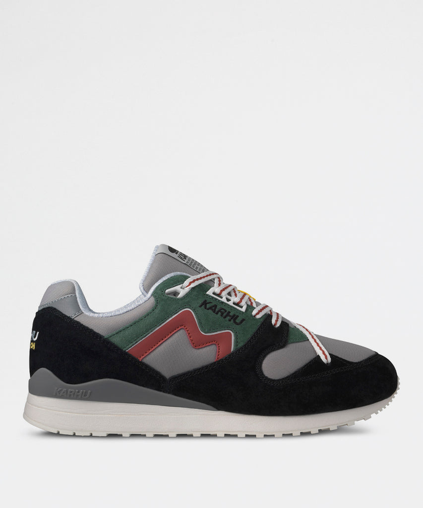 Synchron Classic Jet Black Hot Sauce-sneakers-Karhu