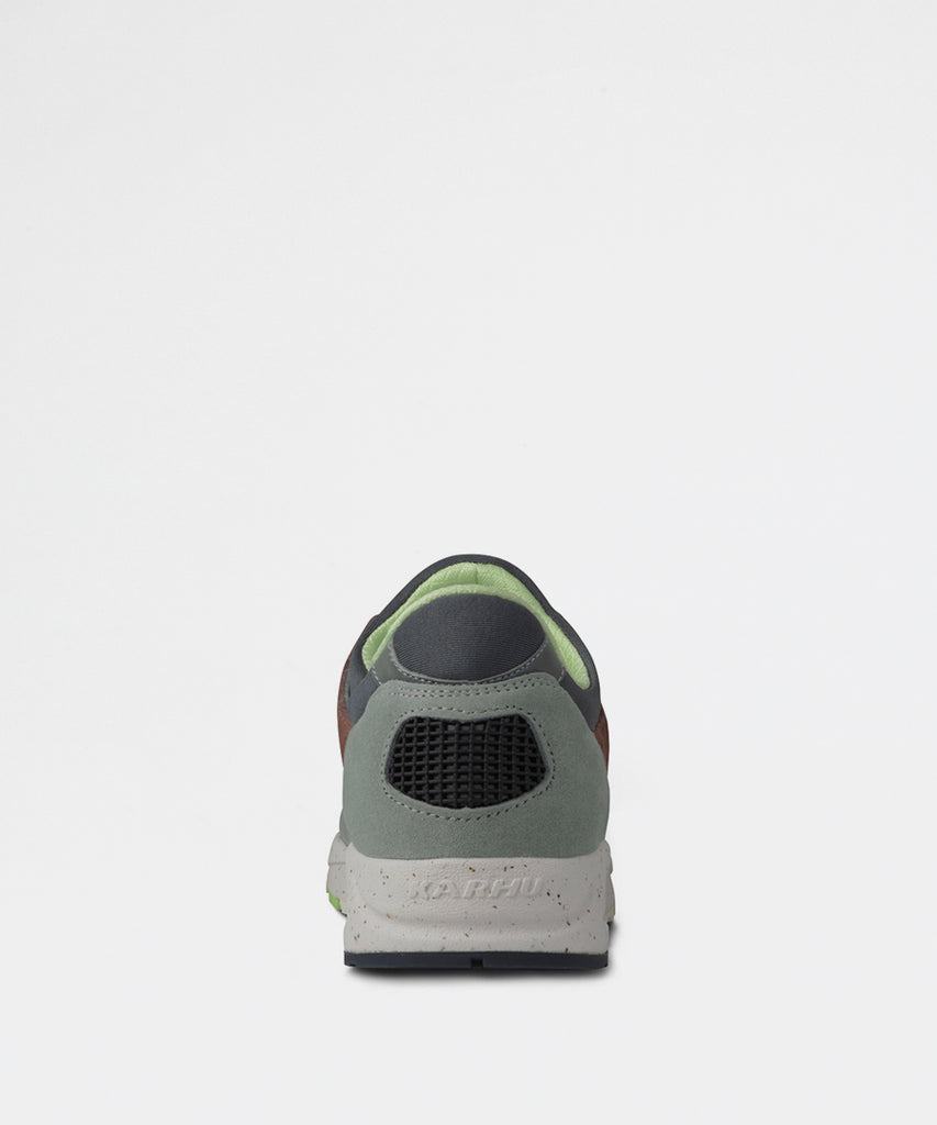 py-Aria 95 Pigeon Doe-Karhu