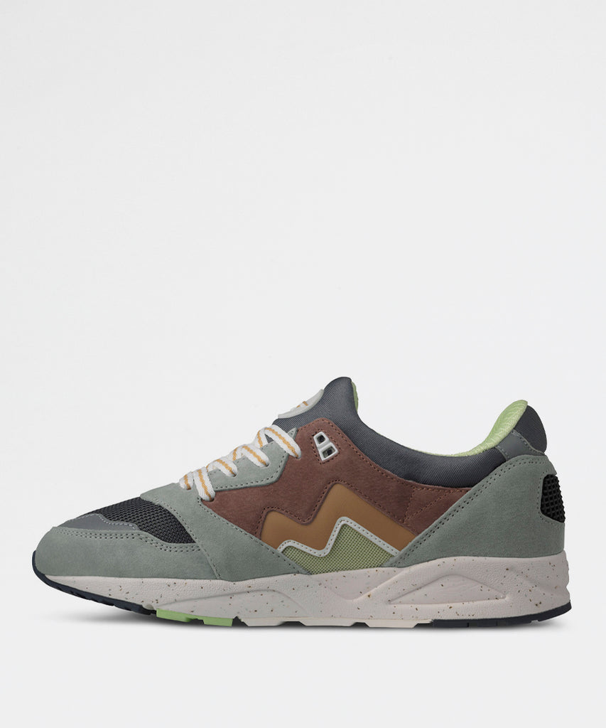 py-Aria 95 Pigeon Doe-Karhu