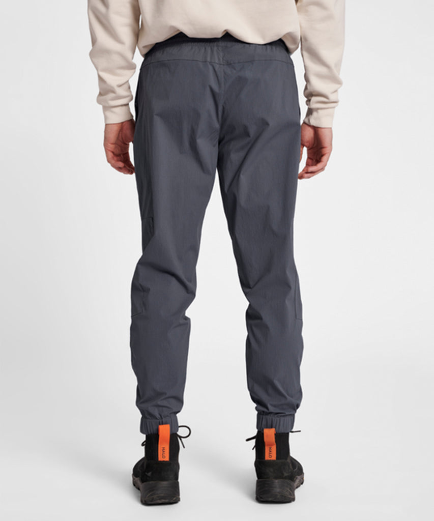 py_halo_field_pant_blackened_pearl