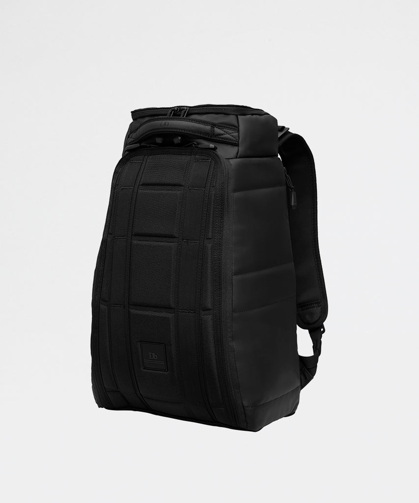 The Strøm 20L Backpack Black Out