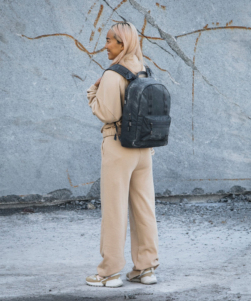 The Æra 16L Backpack Gneiss-Db (Formerly Douchebags)-Packyard DK